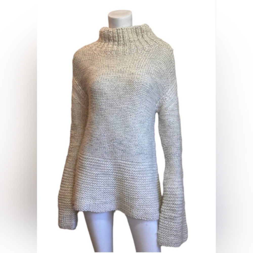 MISHA NONOO Metallic Chunky Knit Sweater Cream Bell Sleeve Mock Neck Wool L